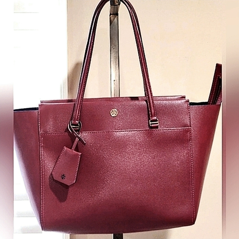 Like New Tory Burch Parker Large Top Zip Tote (11.55" H x 18.5" L x 6.37" D)